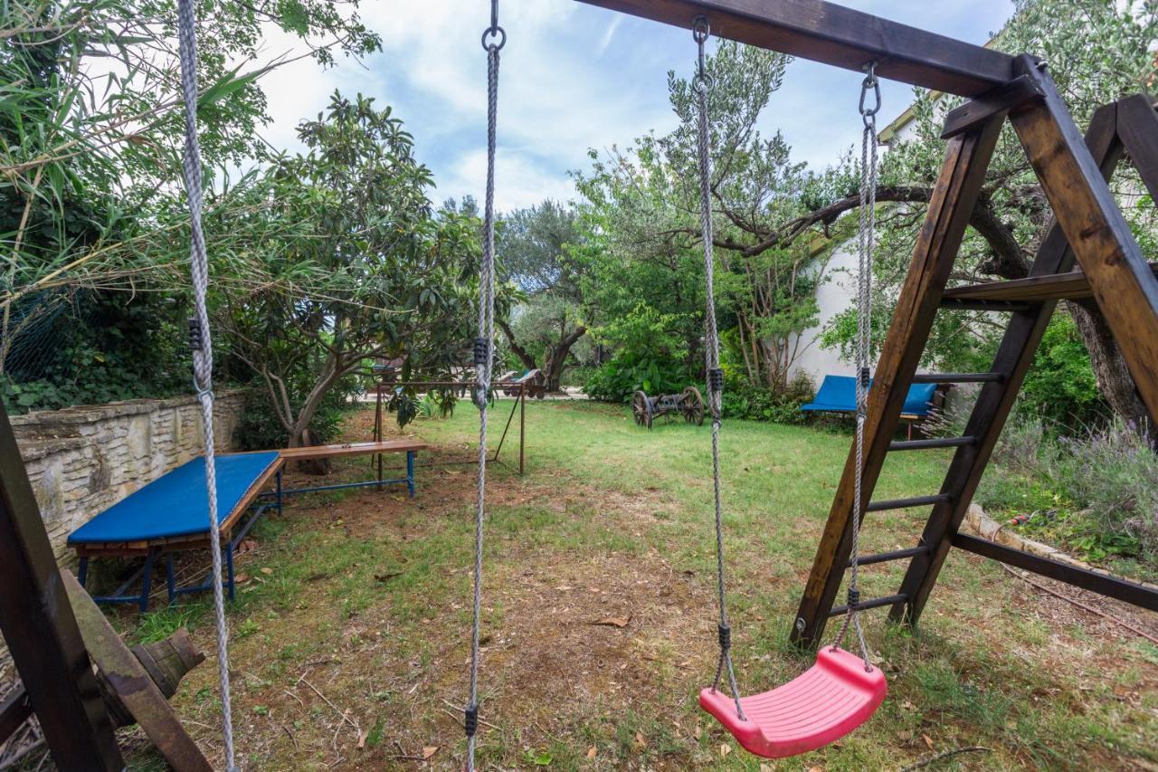 Vila Renata Pula Bagian luar foto