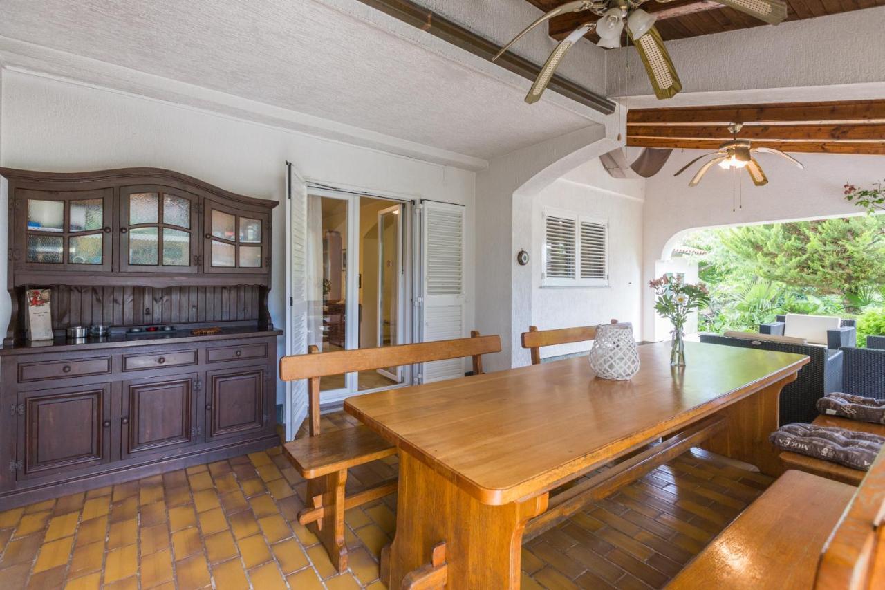 Vila Renata Pula Bagian luar foto
